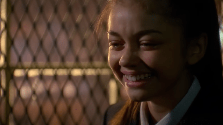 Sarah Hyland on Law & Order: SVU.